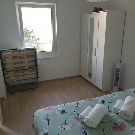Centre - Superbe F2 - Classe 3 Etoiles Apartment